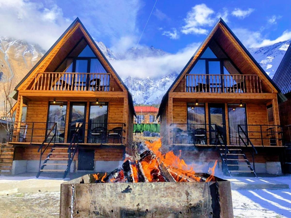 Cottage Caucasus كازباجي المظهر الخارجي الصورة